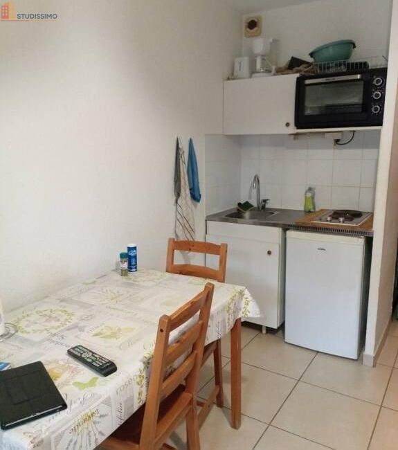 Studio meublé 18m² Lamalou-les-Bains - Balcon, wifi - Photo 1