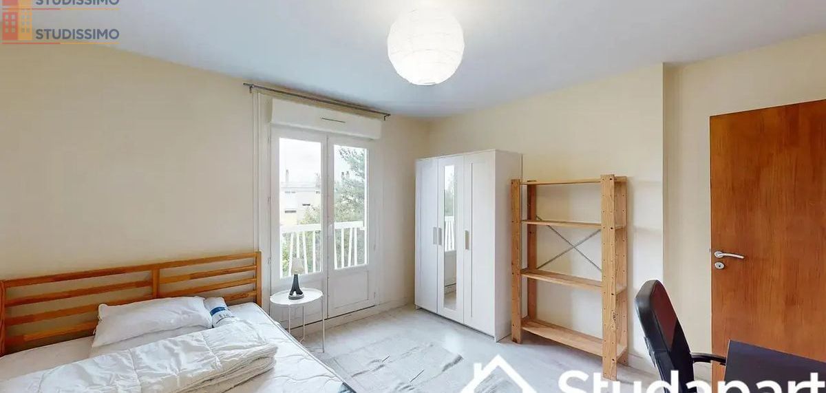 Studio meublé 9m² Rennes centre - Calme, lumineux - Photo 1