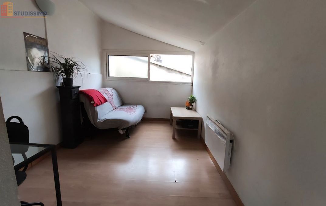 Studio meublé 17m² Montpellier centre - Calme, 3e étage - Photo 3