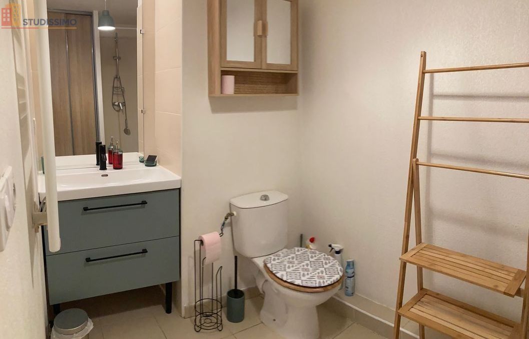 Studio 24m² Sète centre-ville - Meublé, disponible sept. 2026 - Photo 2