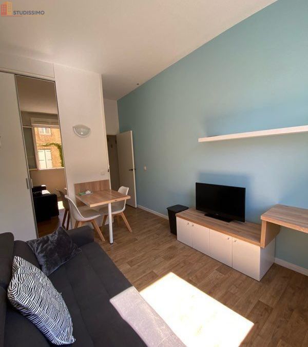 Studio meublé 18m² Bordeaux centre - Résidence avec piscine, proche tram - Photo 3