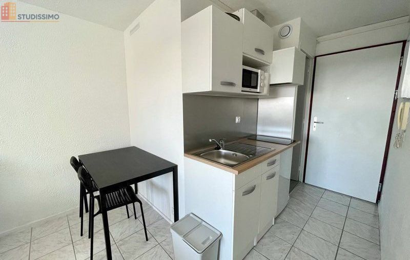 Studio meublé 19m² Bordeaux 33200 - 5e étage, lumineux - Photo 3