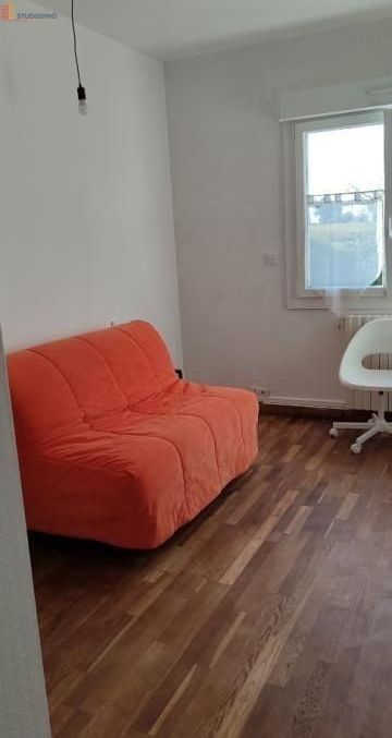Studio meublé 12m² Rennes centre - Calme, lumineux - Photo 4