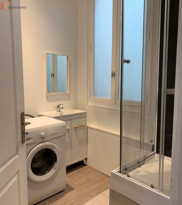 Studio meublé 23m² Bordeaux 33000 - Rénové, au 2e étage - Photo 1