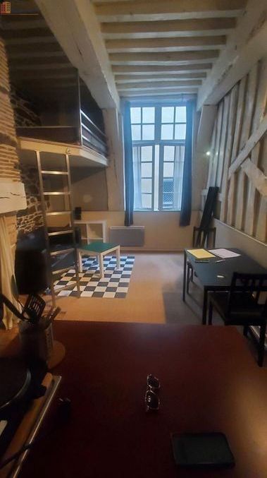 Studio meublé 19m² Rennes centre - Plein centre, rue Saint-Georges - Photo 3