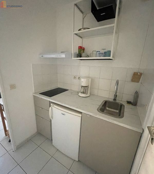 Studio meublé 20m² Montpellier centre - Antigone, calme - Photo 1