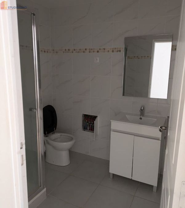 Studio 30m² Gignac centre - Grand, lumineux - Photo 3