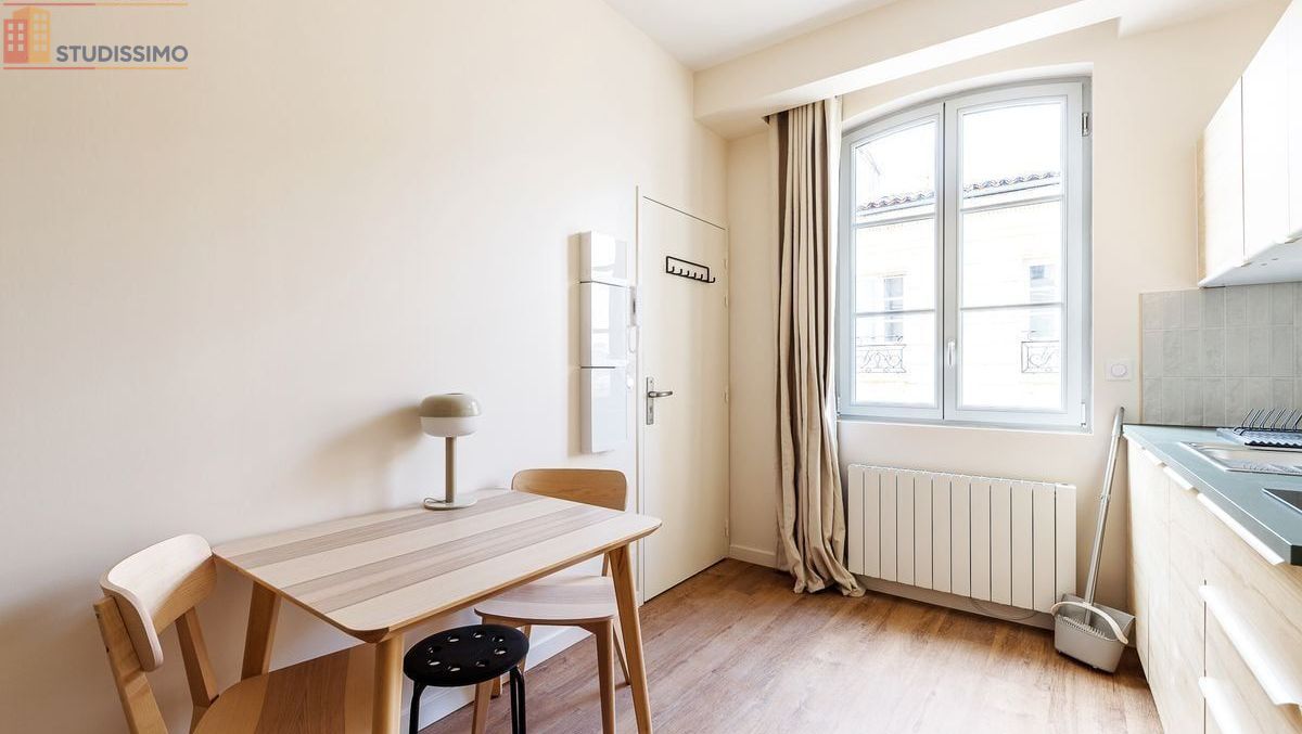 Studio meublé 21m² Bordeaux centre - Charmant, calme - Photo 2