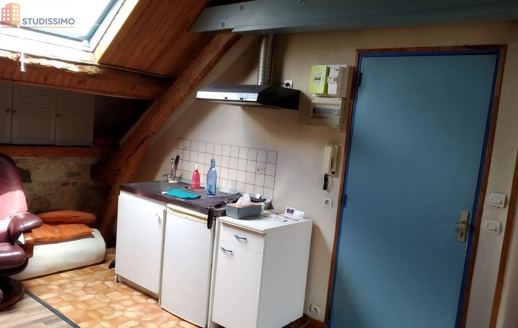 Studio meublé 18m² Redon - Meublé, dernier étage - Photo 1