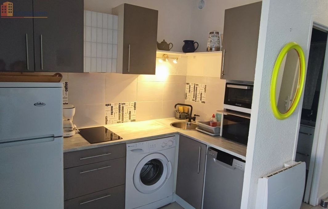 Studio meublé 25m² Valras-Plage - Cabine, parking - Photo 2