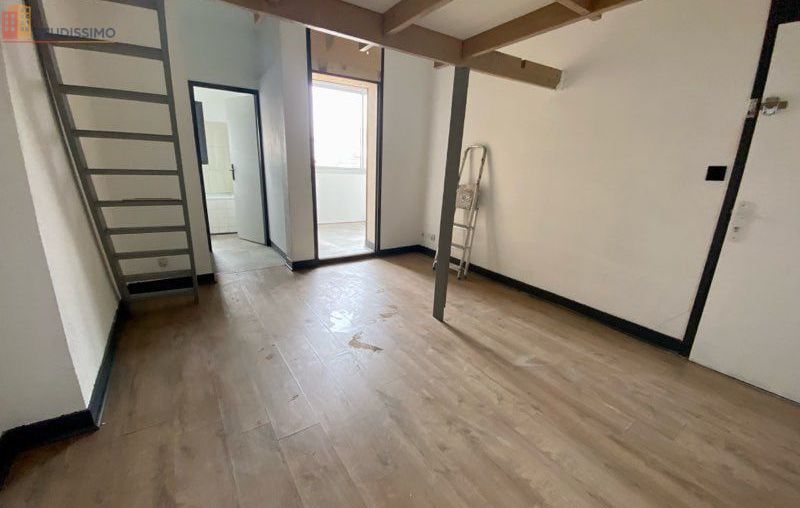 Studio 32m² Bordeaux centre - Calme, vue dégagée - Photo 5