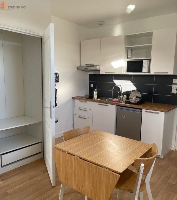 Studio meublé 22m² La Chapelle-des-Fougeretz - Meublé, parking - Photo 5