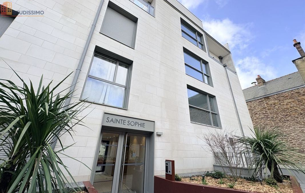 Studio meublé 27m² Rennes 35700 - Meublé, DPE C - Photo 2
