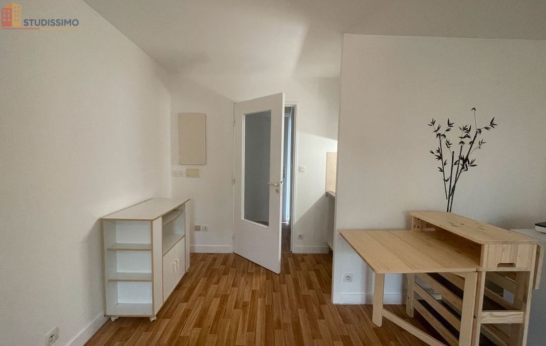 Studio 27m² Bréal-sous-Montfort - 1er étage, DPE D - Photo 3