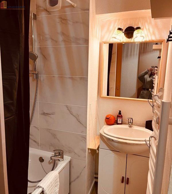 Studio meublé 24m² La Grande-Motte - Meublé, 2e étage - Photo 2