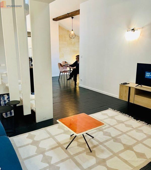 Studio 50m² Bordeaux centre - Lumineux, meublé - Photo 8