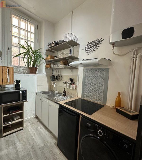 Studio meublé 27m² Bordeaux centre historique - Meublé, court séjour - Photo 2