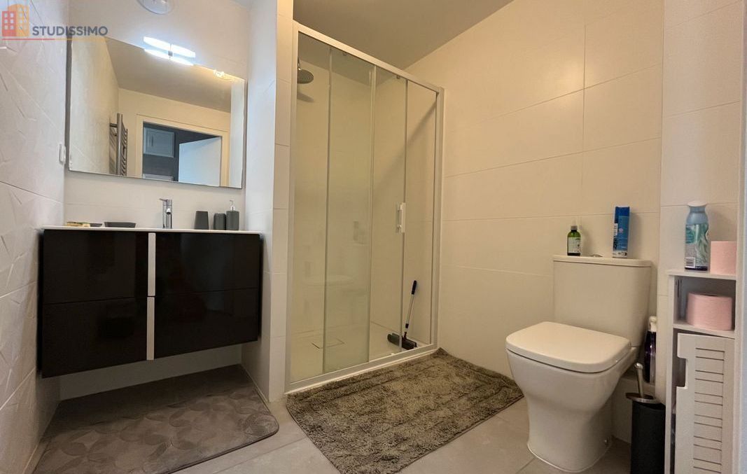 Studio meublé 31m² Béziers - Terrasse, piscine - Photo 2