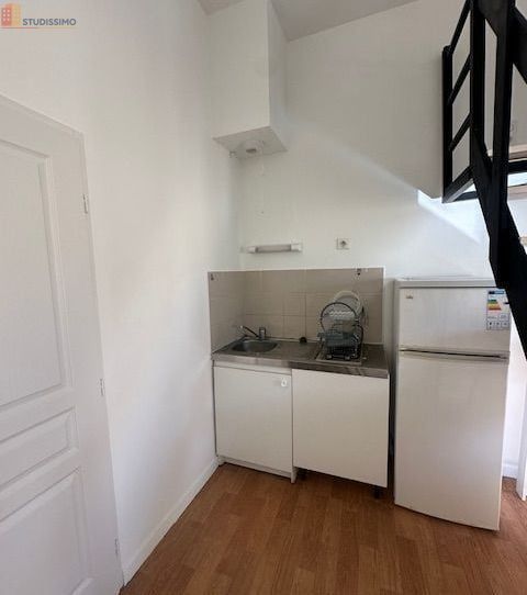 Studio meublé 27m² Bordeaux 33800 - Terrasse privative, meublé - Photo 2