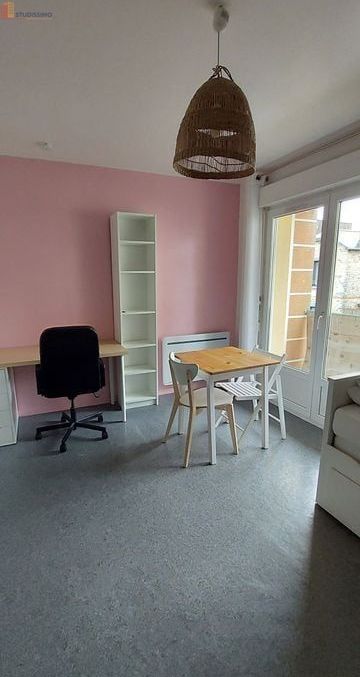 Studio meublé 20m² Rennes - Balcon, parking - Photo 1
