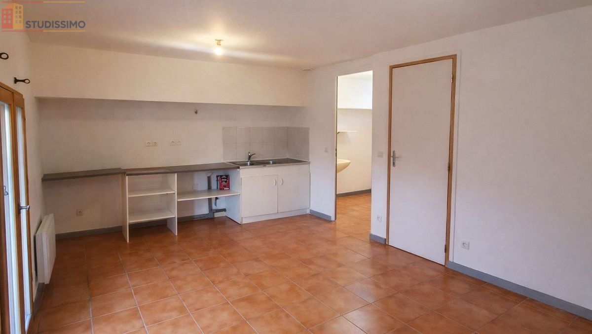 Studio 30m² Bédarieux centre - Lumineux, calme - Photo 3
