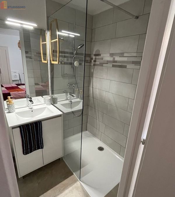 Studio meublé 18m² Villeneuve-lès-Béziers centre - Meublé, centre-ville - Photo 4