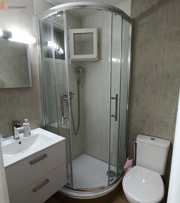 Studio 20m² Balaruc-les-Bains - Meublé, proche thermes - Photo 2