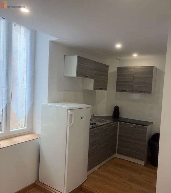 Studio meublé 25m² Bédarieux centre - Meublé, 2e étage - Photo 1