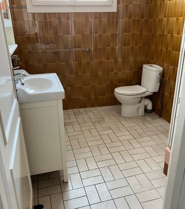 Studio meublé 29m² Pessac - Meublé, 1er étage - Photo 1