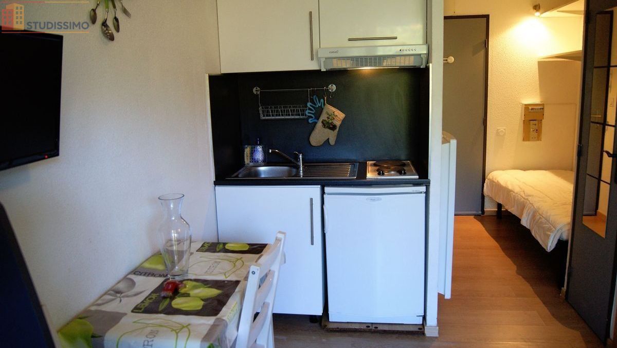 Studio meublé 18m² Lamalou-les-Bains - Rénové, WIFI - Photo 1
