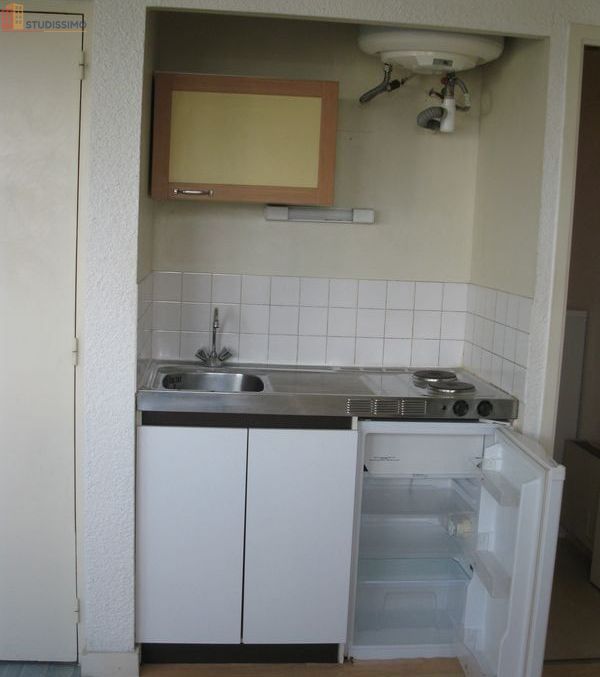 Studio 21m² Rennes 35700 - Lumineux, 2e étage - Photo 1