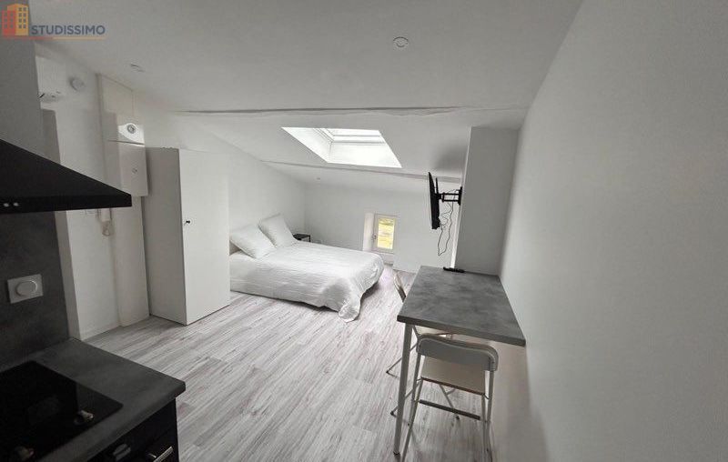 Studio meublé 20m² Blaye centre - Entièrement rénové - Photo 4