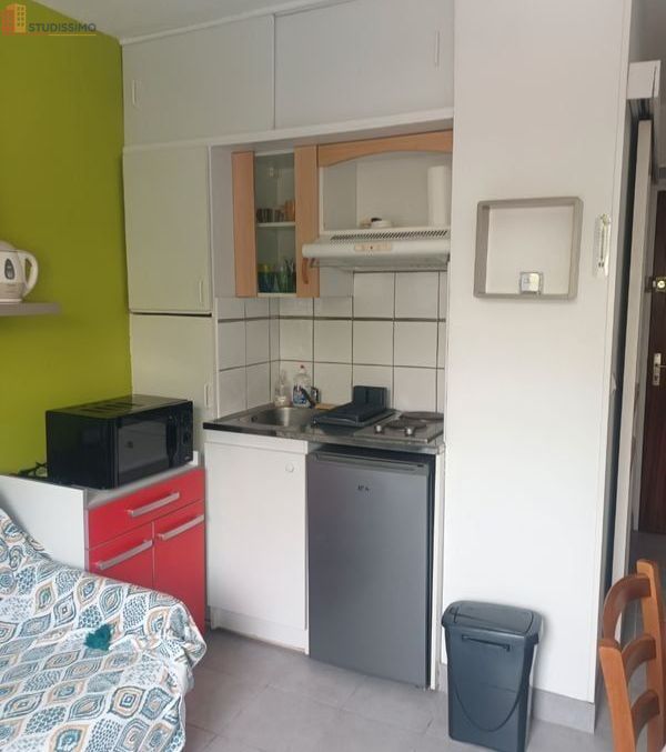 Studio meublé 15m² Balaruc-les-Bains - Meublé, place de parking - Photo 5