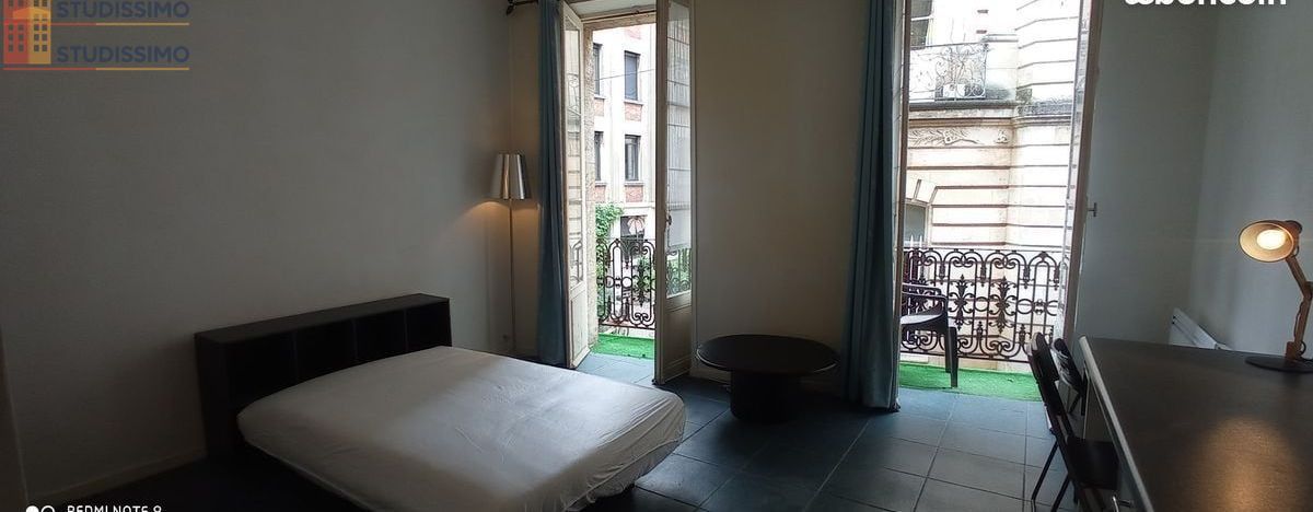 Studio meublé 28m² Bordeaux centre - Calme, proche commerces - Photo 4