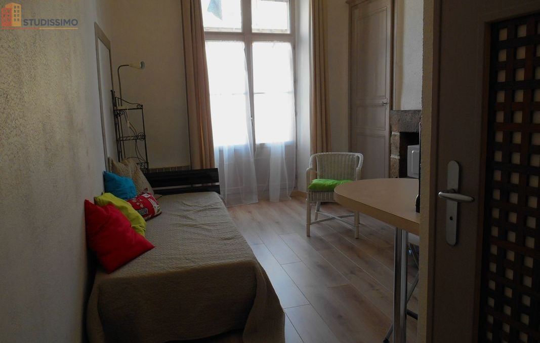 Studio meublé 17m² Rennes centre - Meublé, calme - Photo 2