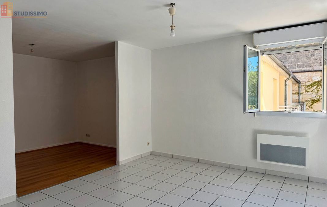 Studio 35m² Bordeaux centre - Entièrement rénové - Photo 2