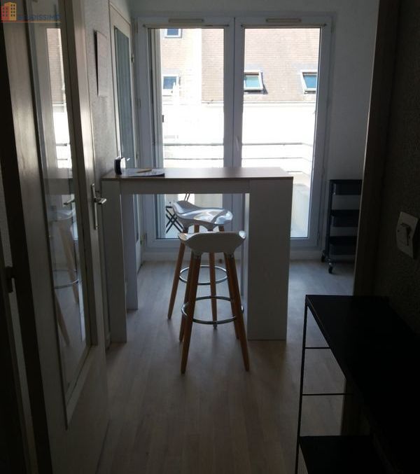 Studio meublé 23m² Rennes 35700 - Bien agencé, proche commodités - Photo 2