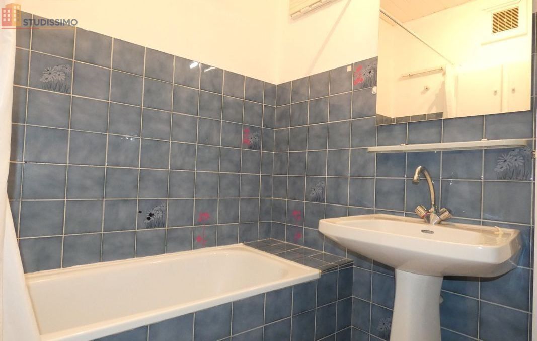 Studio meublé 19m² Rennes centre - Proche gare, meublé - Photo 1