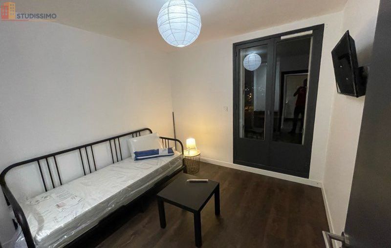 Studio meublé 12m² Rennes centre - Proche métro, bail individuel - Photo 4