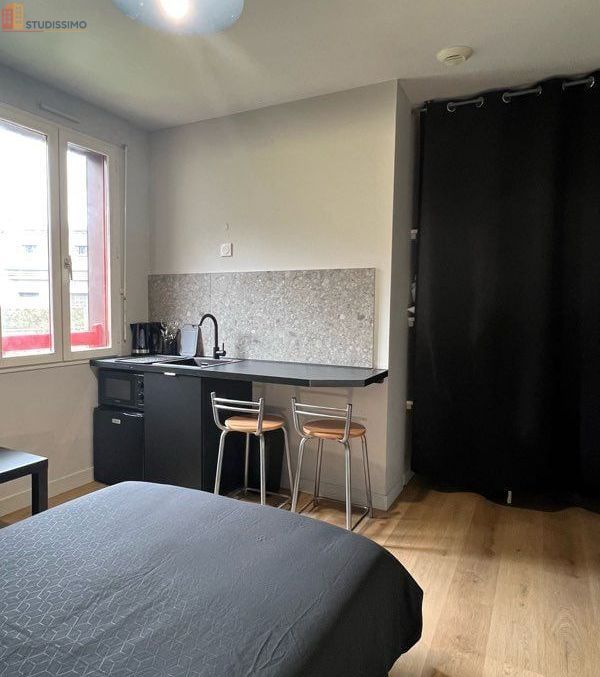 Studio meublé 12m² Dol-de-Bretagne - Centre-ville, toutes charges comprises - Photo 2