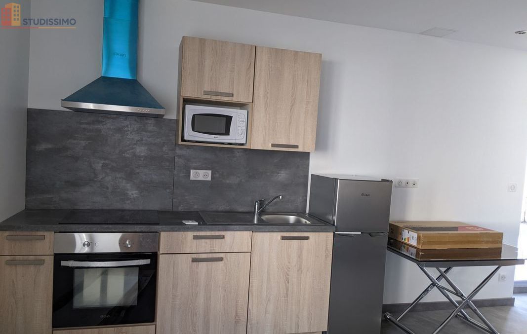 Studio meublé 30m² Issoudun - Meublé, DPE D - Photo 3