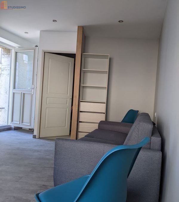 Studio meublé 30m² Issoudun - Meublé, DPE D - Photo 2