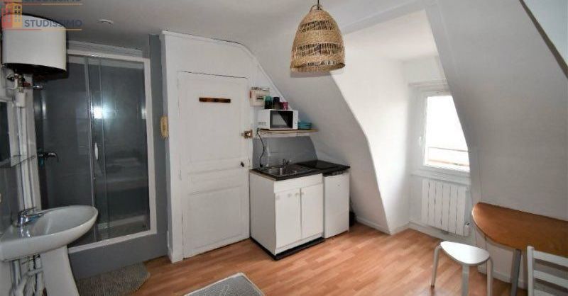 Studio meublé 10m² Rennes centre - Calme, 3e étage - Photo 4