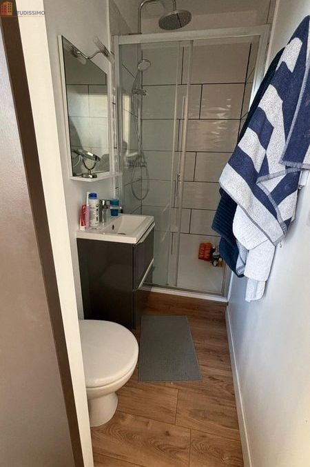Studio meublé 16m² Rennes 35000 - Proche gare - Photo 1