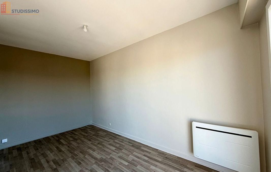Studio 42m² Châteauroux - Lumineux, 5e étage - Photo 3