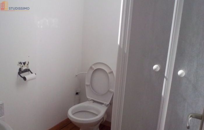 Studio 30m² Issoudun - Étage élevé, lumineux - Photo 2