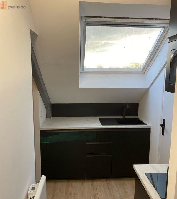 Studio meublé 14m² Rennes centre - Lumineux, rénové - Photo 2