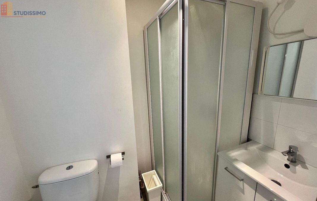Studio meublé 21m² Rennes centre - Meublé, 1er étage - Photo 1