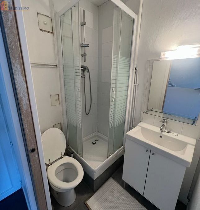 Studio meublé 19m² Rennes centre - Calme, proche commodités - Photo 3