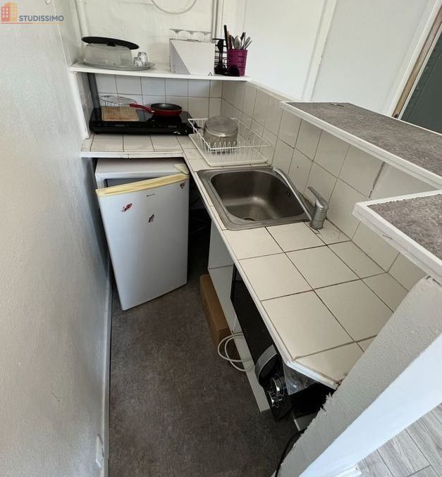 Studio meublé 19m² Rennes centre - Calme, proche commodités - Photo 1